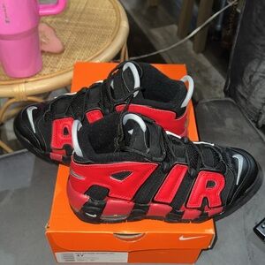 Nike Air More Uptempo GS 'Split' Black Navy Red DM0017-001 Youth 4 Boys